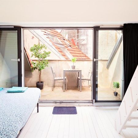 Beautiful Terrace Apartment In The Heart Of แอนต์เวิร์ป ภายนอก รูปภาพ